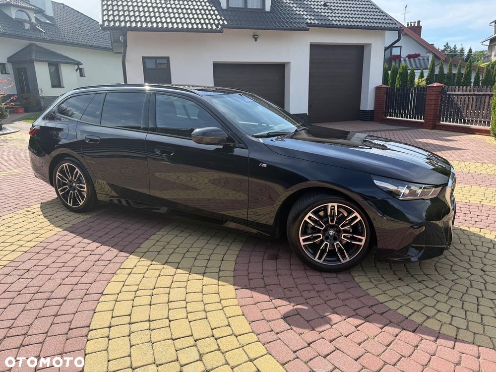 BMW Seria 5 520d xDrive - 11
