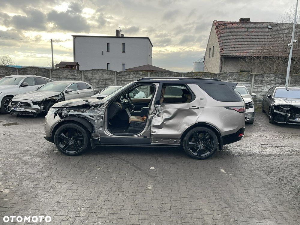 Land Rover Discovery D350 Dynamic HSE - 4