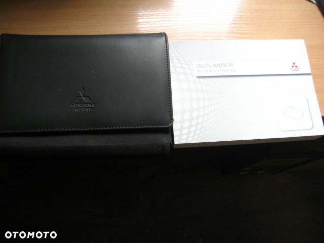 Mitsubishi Outlander 2.0 Intense + SDA 4WD CVT - 30