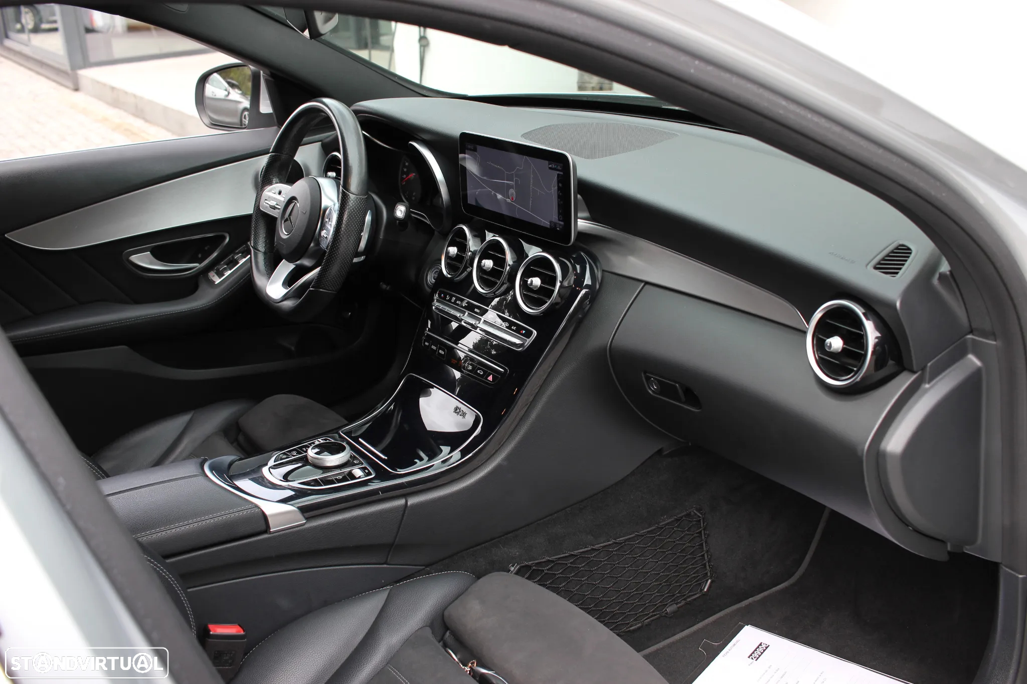 Mercedes-Benz C 220 d AMG Line - 28
