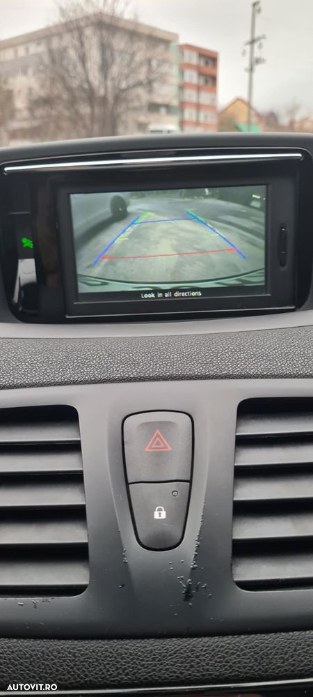 Renault Megane dCi 110 FAP EDC BOSE Edition - 9