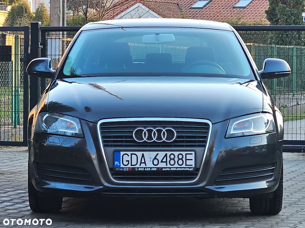 Audi A3 Sportback 1.4 TFSI Attraction - 2