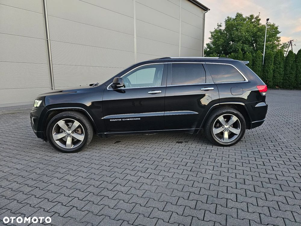 Jeep Grand Cherokee ver-3-0-crd-overland-summit-platinum - 6