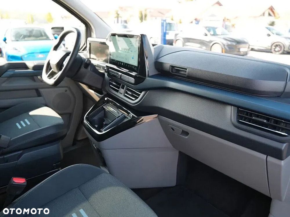Ford Tourneo FORD TOURNEO CUSTOM ACTIVE 2.5 PHEV 232KM A1 CVT FWD 340 L2 - 8