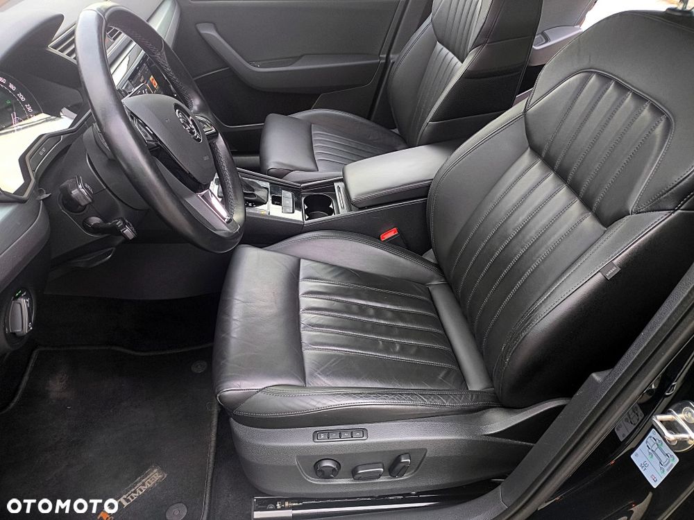 Skoda Superb 2.0 TDI DSG Premium Edition - 27