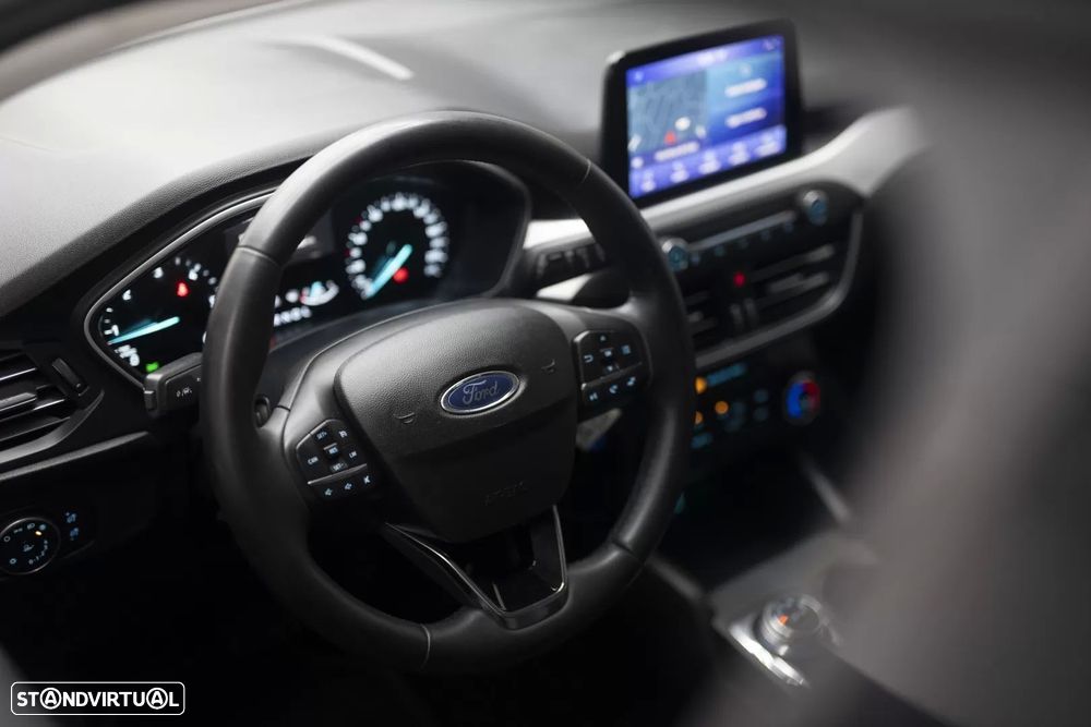 Ford Focus 1.5 TDCi ECOBlue Business Aut. - 25