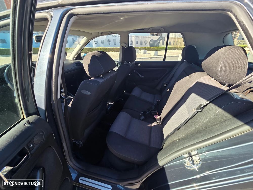 VW Golf 1.4i Confortline JE+AC - 13