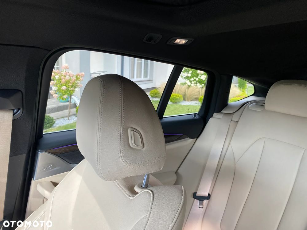 BMW X4 xDrive30i xLine - 29