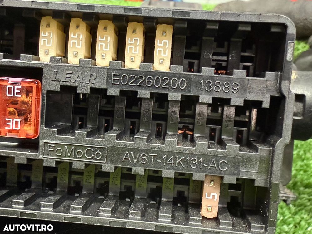 TABLOU PANOU SIGURANTE  VOLVO V40 2.0 DIESEL 2015 COD OEM AV6T14K131AC 30659177 2012-2019 - 7