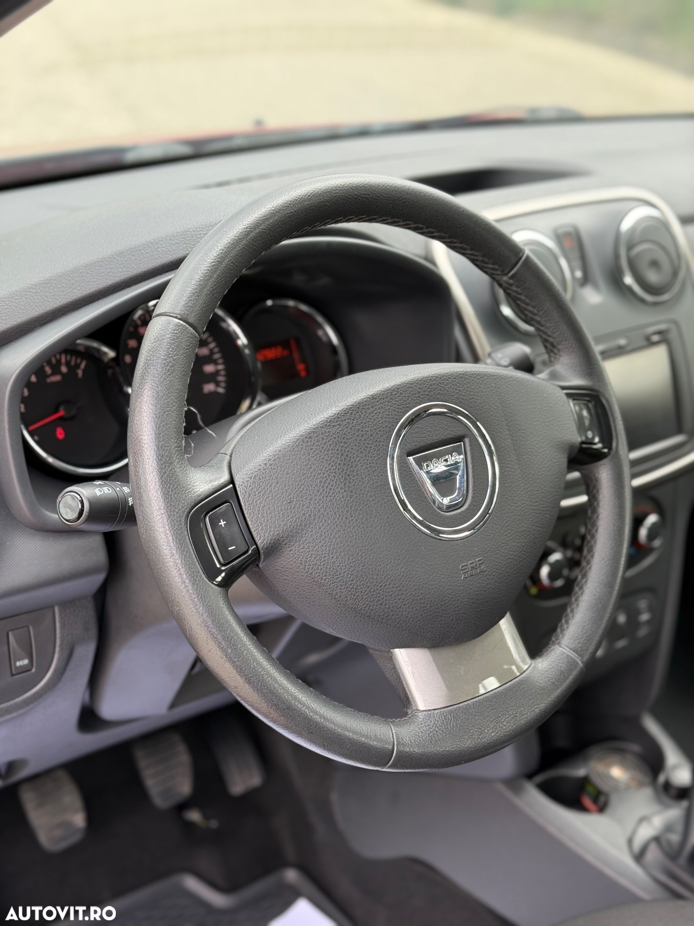 Dacia Sandero Stepway dCi 90 S&S Prestige - 14
