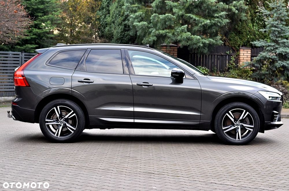 Volvo XC 60 T6 AWD Recharge Geartronic RDesign - 12