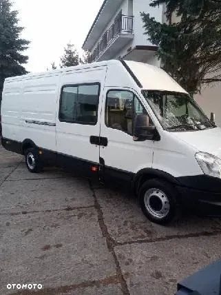 Iveco Daily 35s15 DOKA 7-osób BRYGADÓWKA