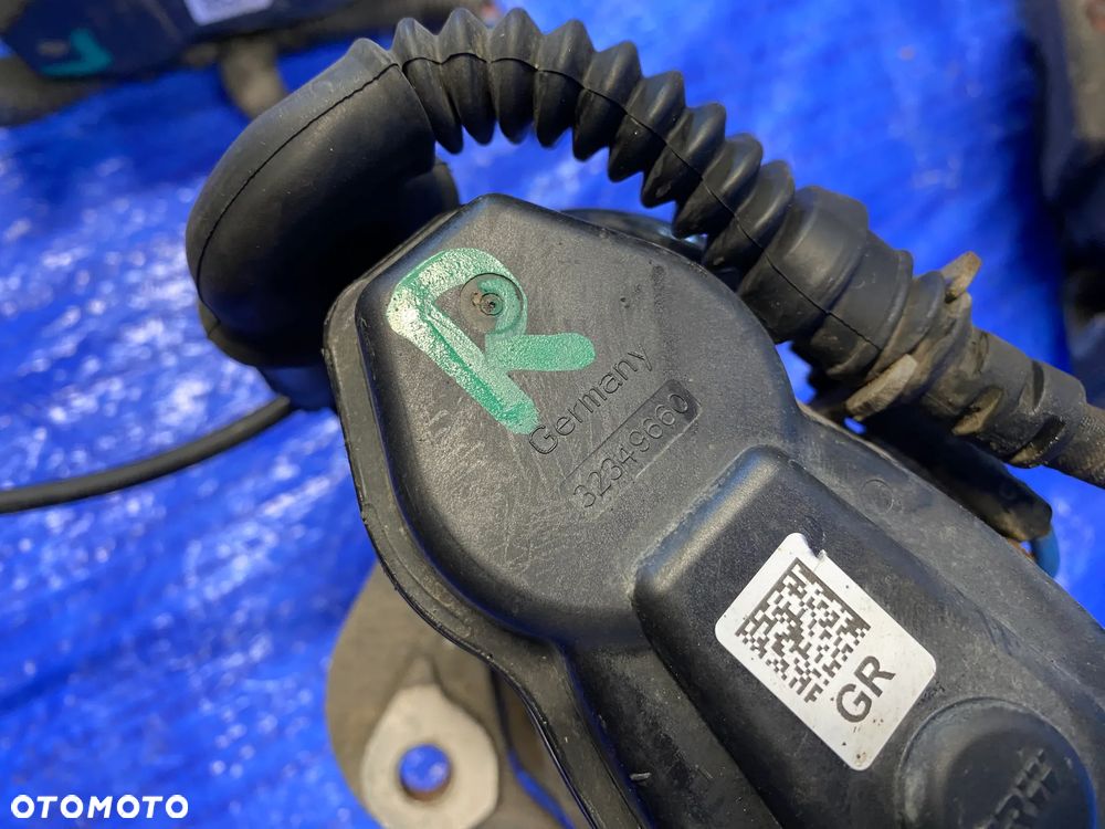 ZACISK HAMULCOWY TYŁ TYLNY PRZÓD PRZEDNI LEWY PRAWY Z SILNICZKIEM ELEKTRYCZNYM BMW F10 ; 330MM 60/24/330 32349660 ORYGINAŁ - 10