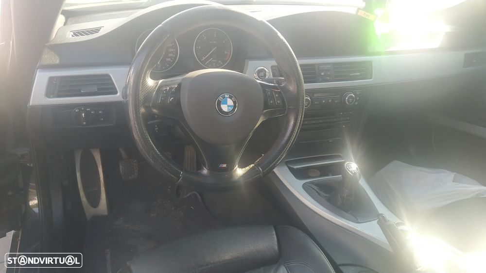 BMW 320 d Coupe - 8