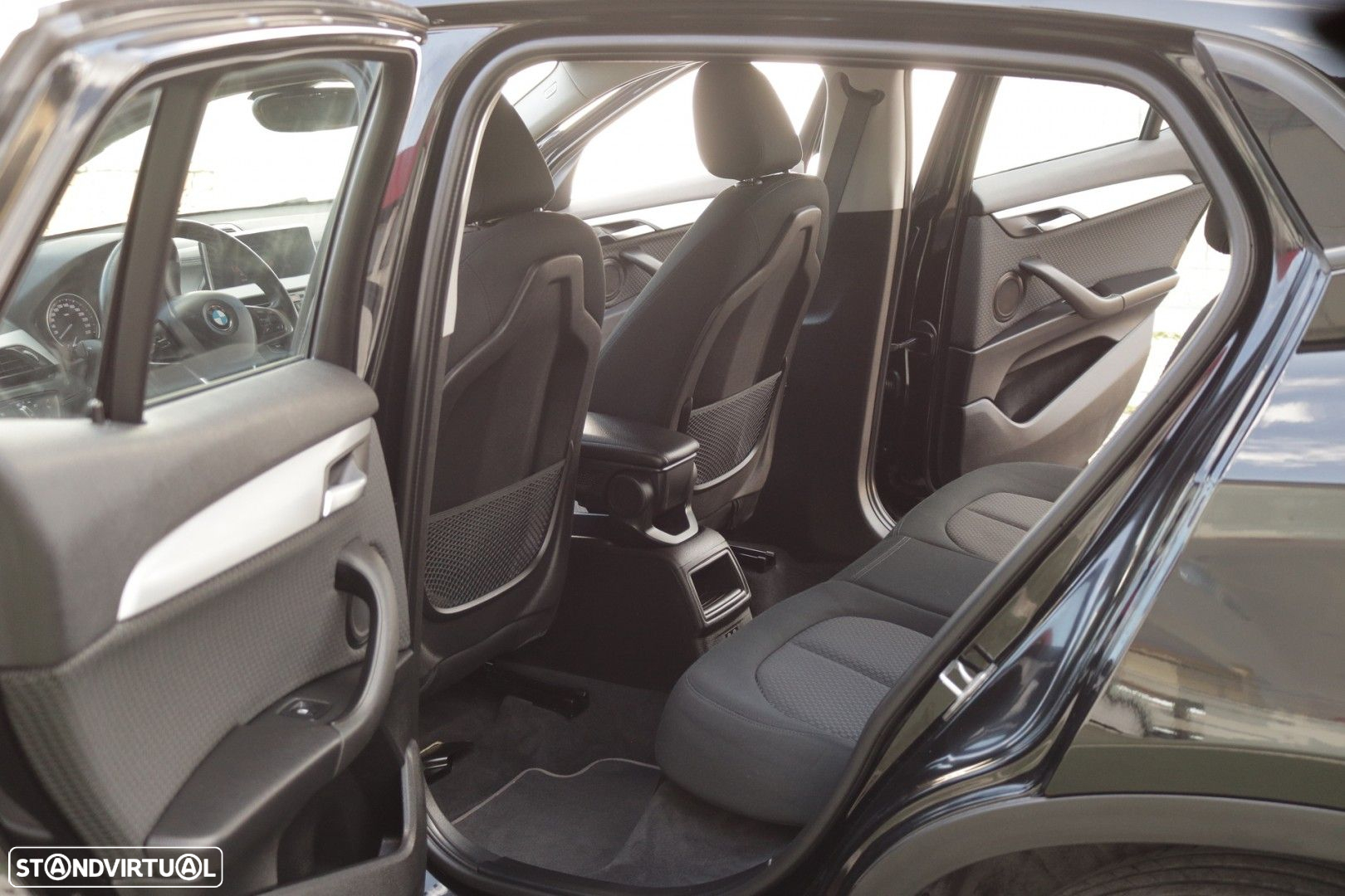 BMW X2 18 d sDrive Auto Advantage - 28