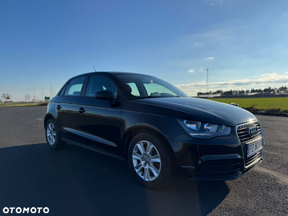 Audi A1 Sportback 1.6 TDI Attraction - 1