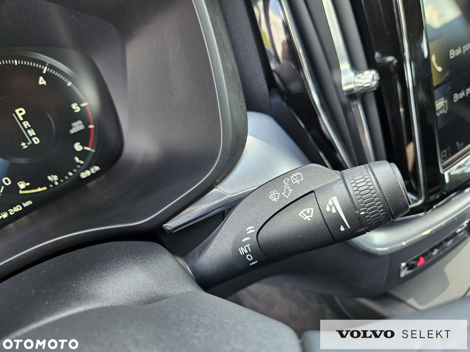 Volvo XC 60 - 25