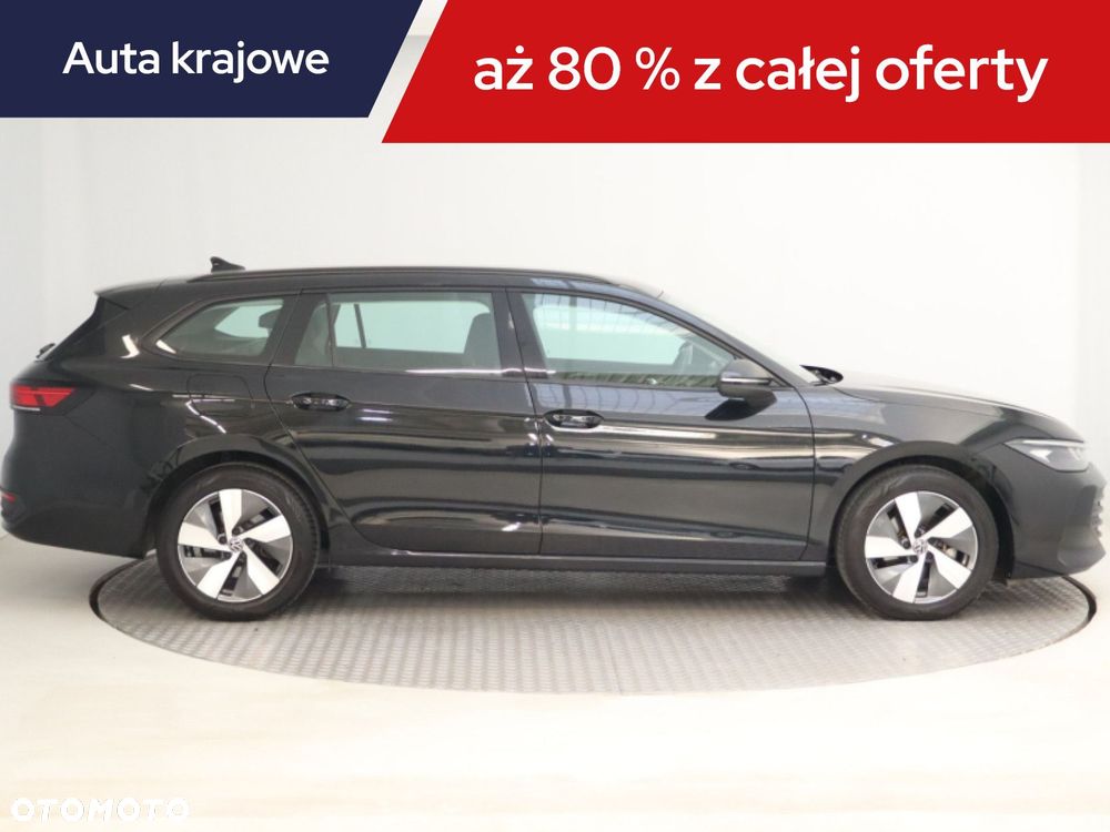Volkswagen Passat Variant - 8