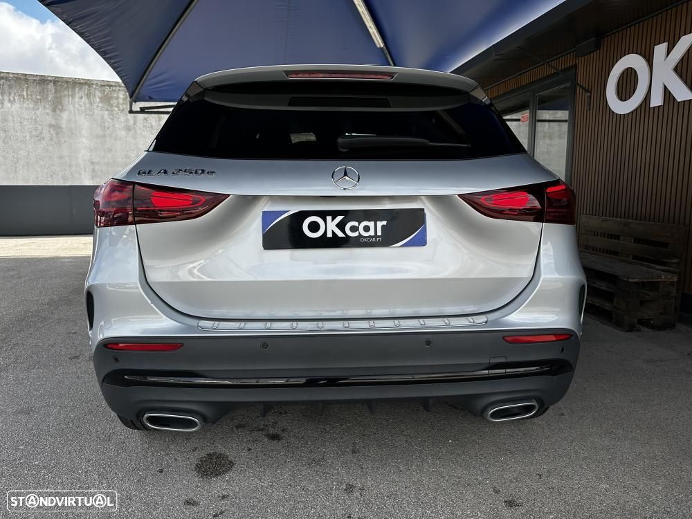 Mercedes-Benz GLA 250 e 8G-DCT AMG Line - 14