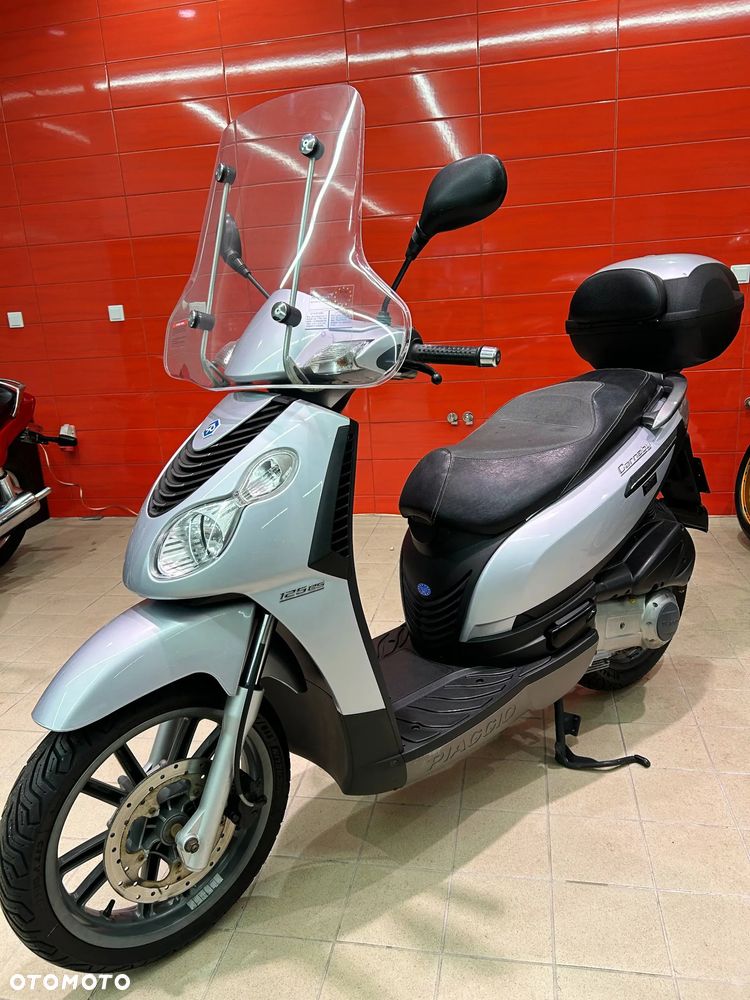Piaggio Carnaby - 13