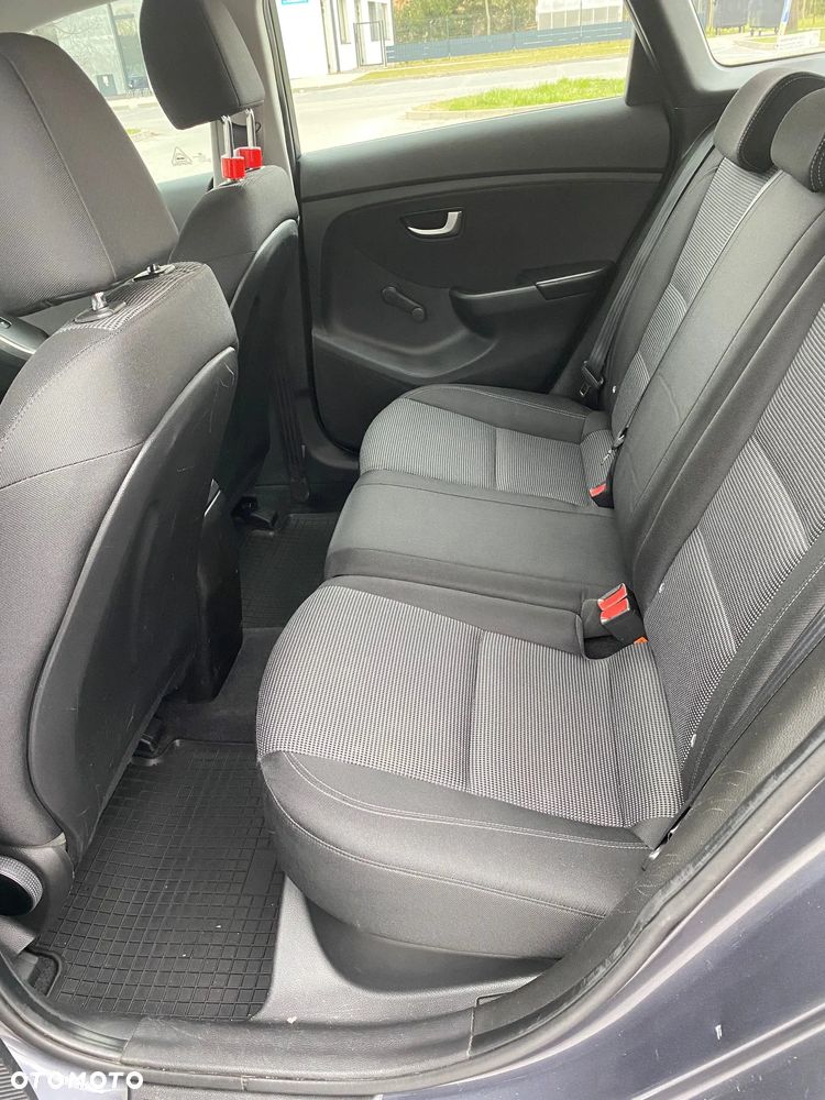 Hyundai i30 1.6 GDI Classic - 7