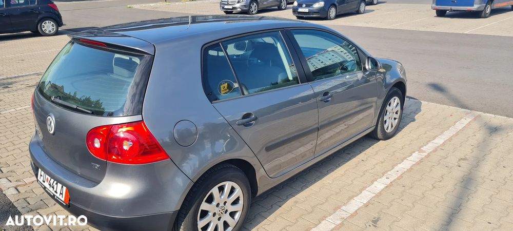 Volkswagen Golf 1.9 TDI Edition - 8