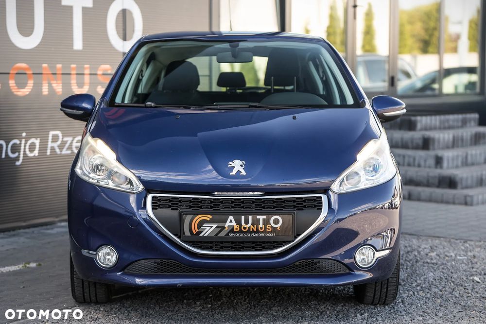 Peugeot 208 - 4