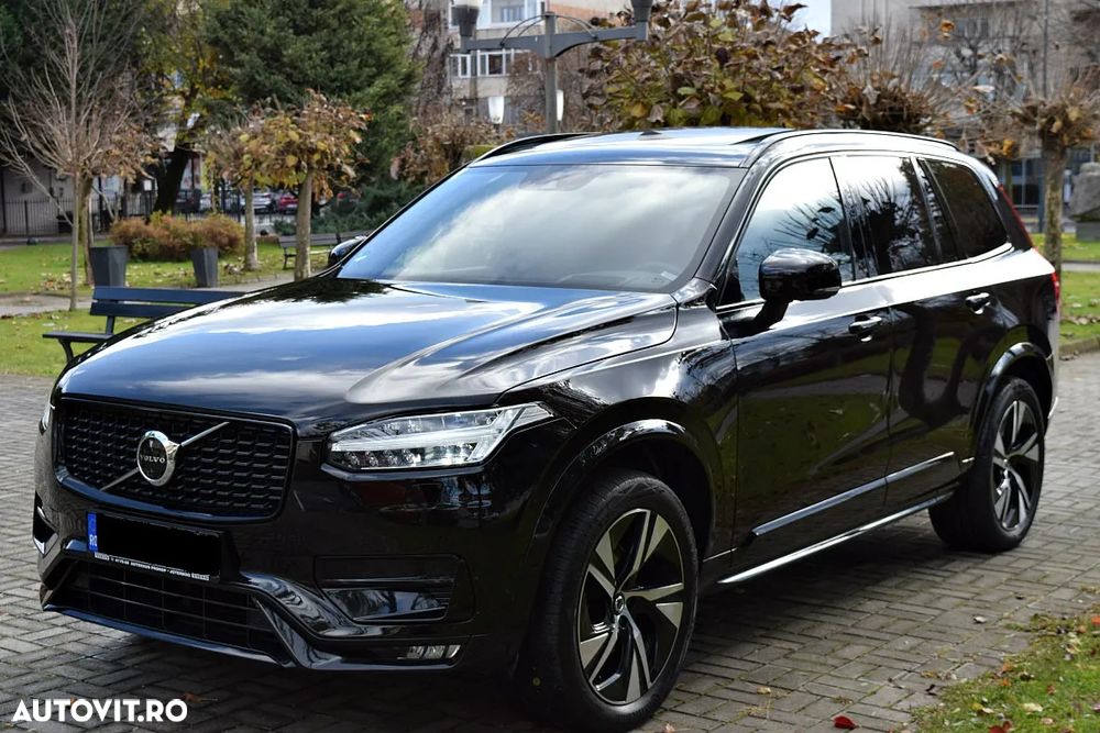 Volvo XC 90 B5 D AWD Plus Dark - 12