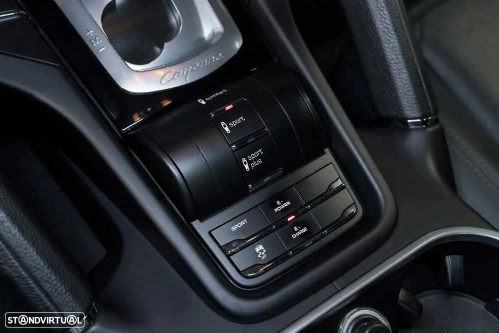 Porsche Cayenne S E-Hybrid - 17
