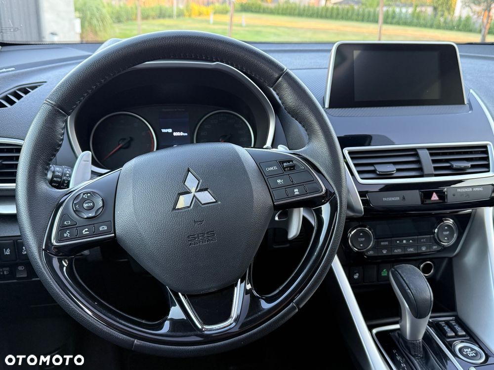 Mitsubishi Eclipse Cross 1.5 T-MIVEC CVT 4WD Spirit+ - 22