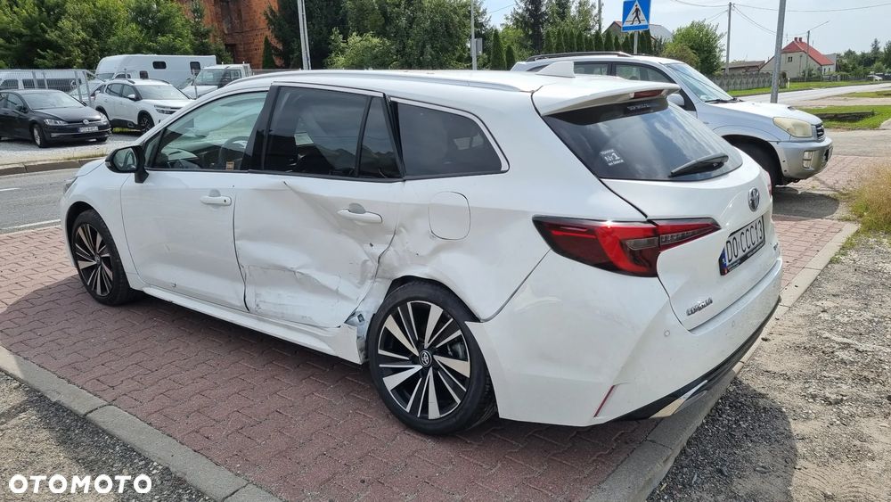 Toyota Corolla 1.8 Hybrid Comfort - 11
