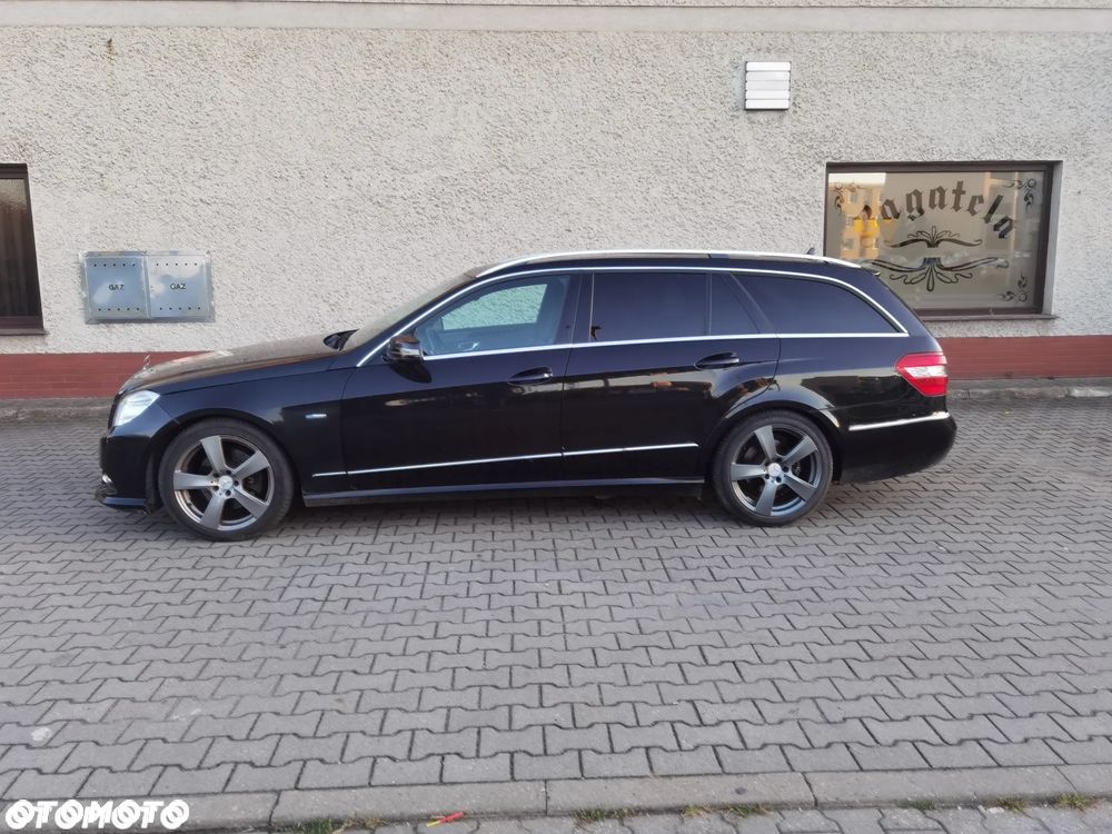 Mercedes-Benz Klasa E 250 CDI 4-Matic BlueEff Avantgarde - 4