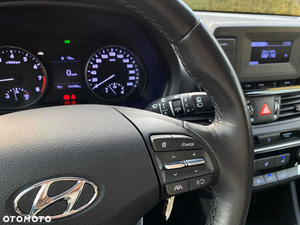 Hyundai i30 1.5 DPI Classic + - 25