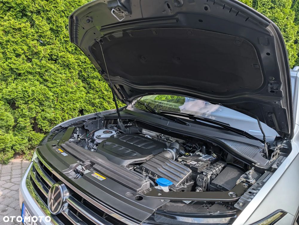 Volkswagen Tiguan 2.0 TSI 4Mot Elegance DSG - 32