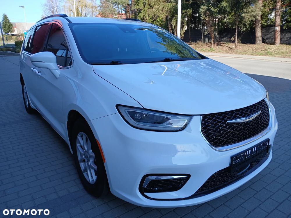 Chrysler Pacifica - 7