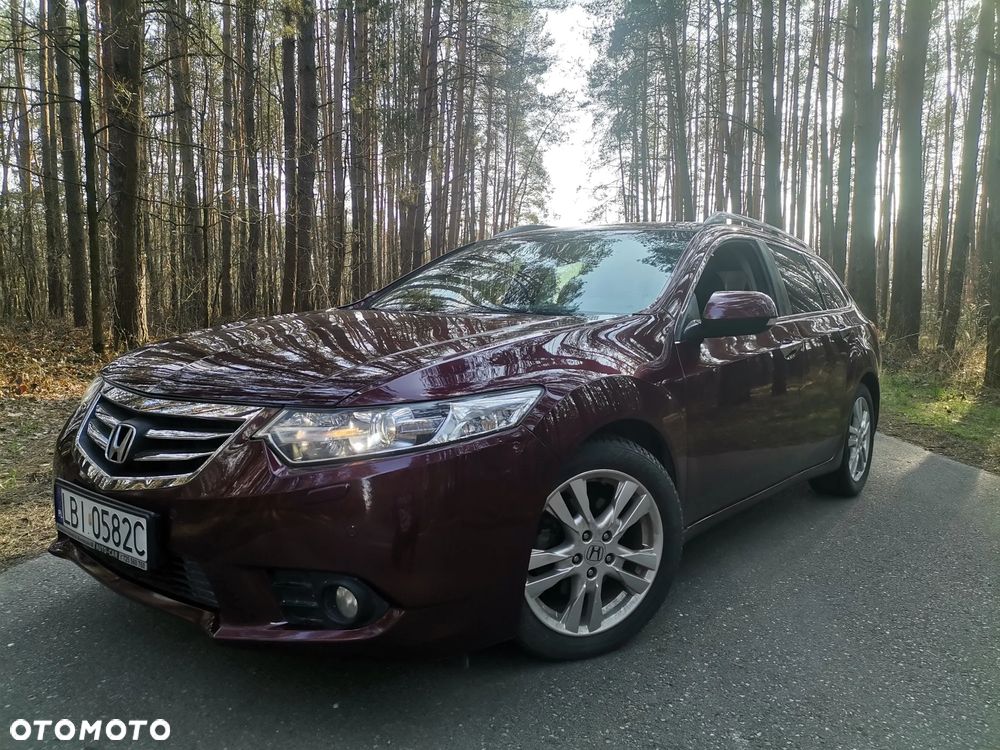 Honda Accord 2.0 Executive Nav - 2
