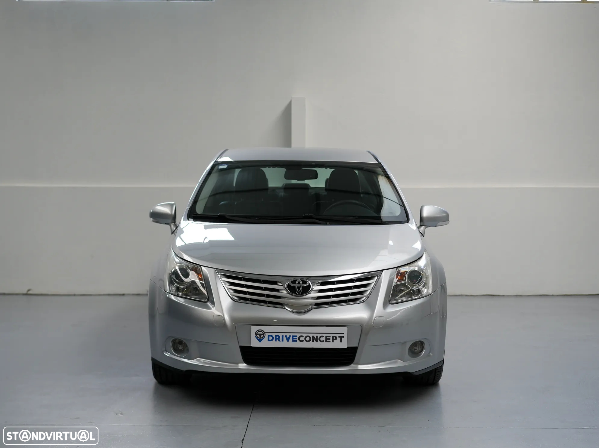 Toyota Avensis SD 2.0 D-4D Exclusive - 5