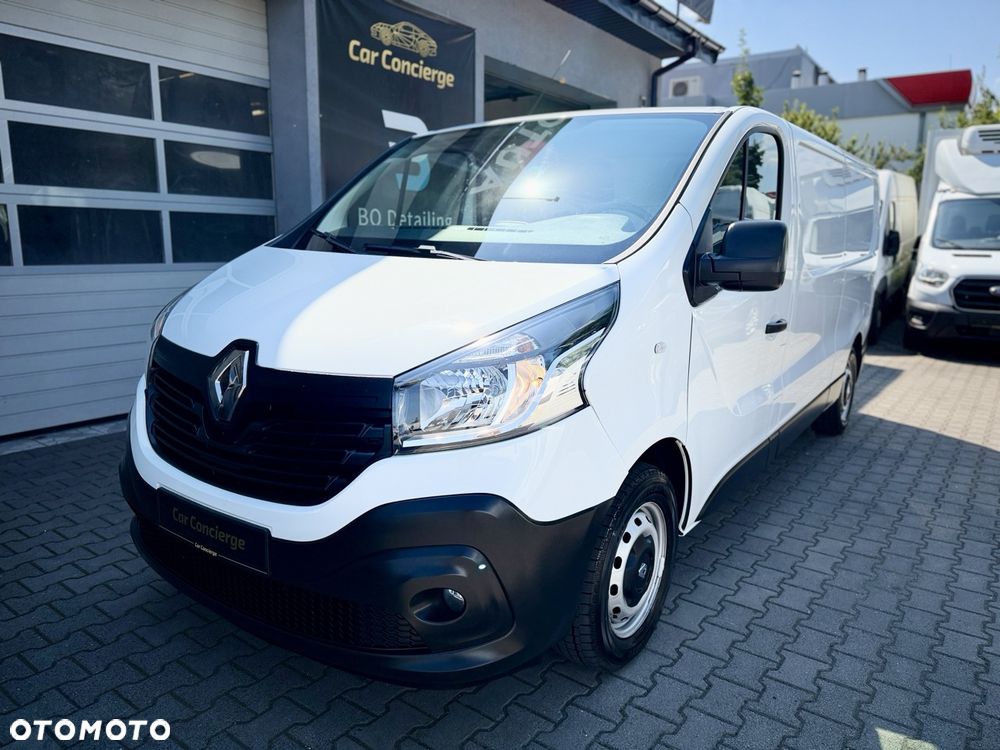 Renault Trafic - 1
