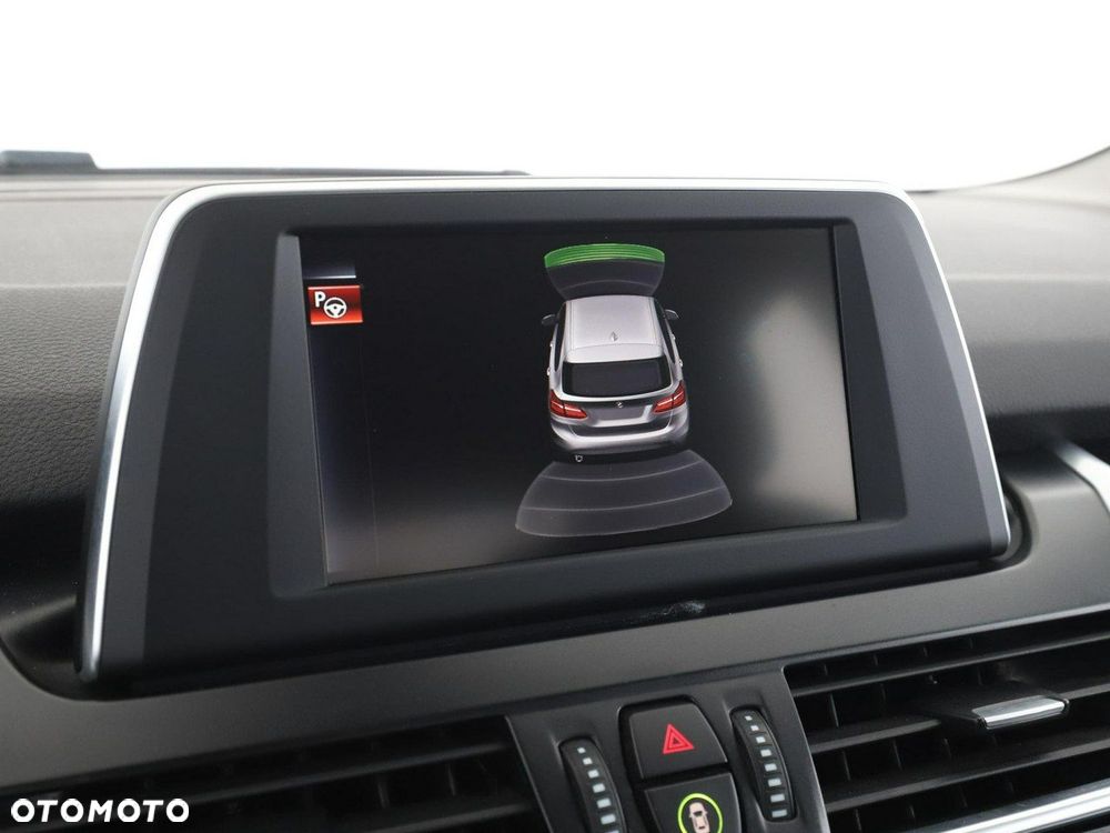 BMW Seria 2 218d xDrive Active Tourer Sport Line - 24