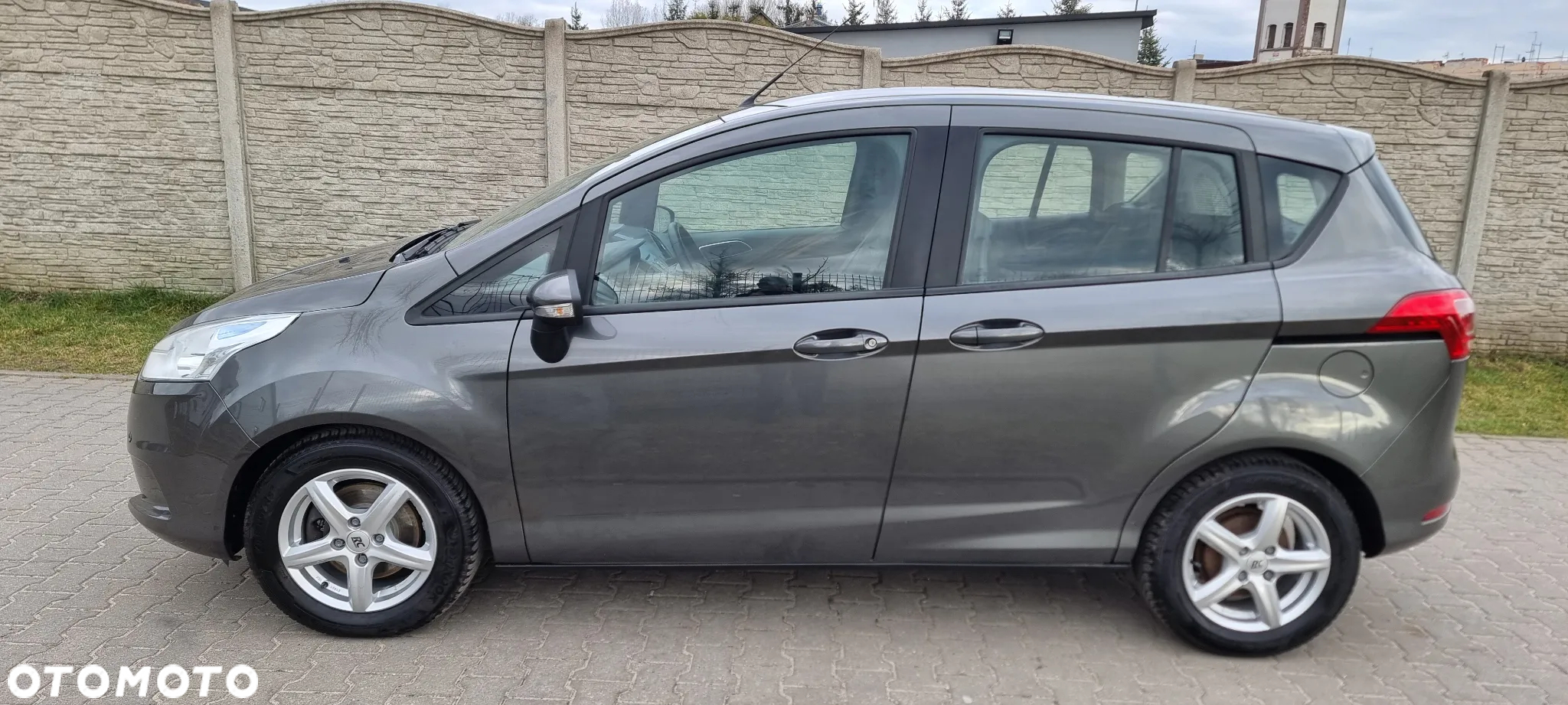 Ford B-MAX - 9