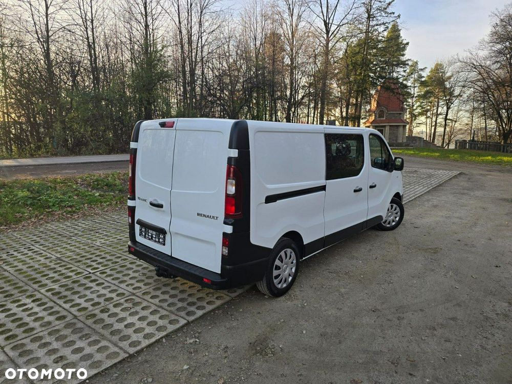 Renault Trafic - 8