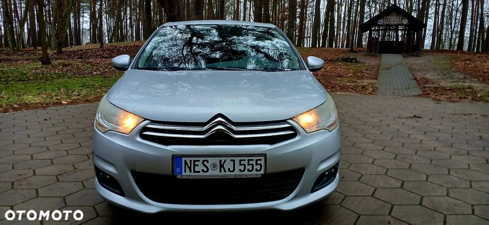 Citroën C4 e-HDi 110 Exclusive - 11