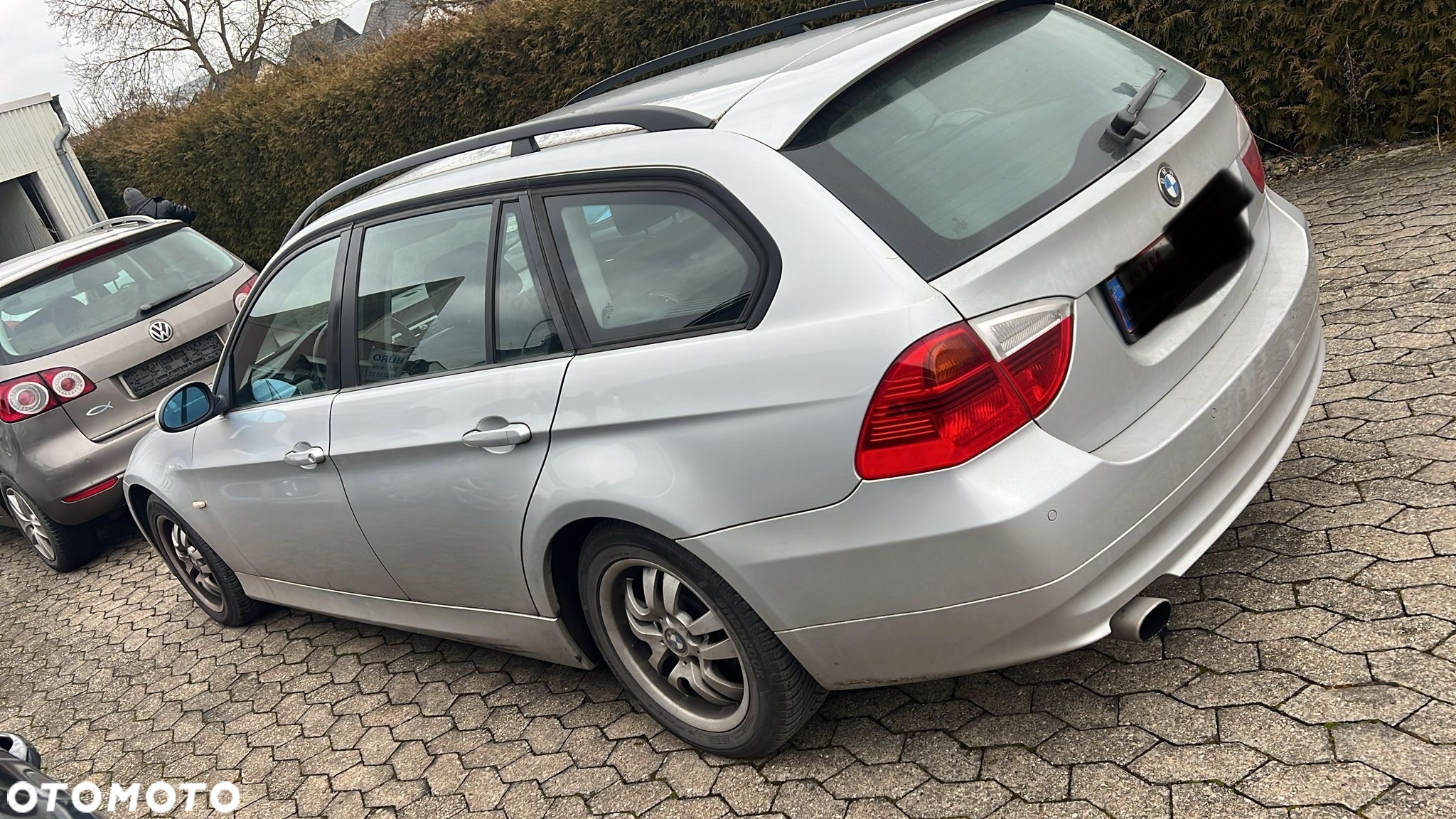 BMW Seria 3 320i Touring - 3