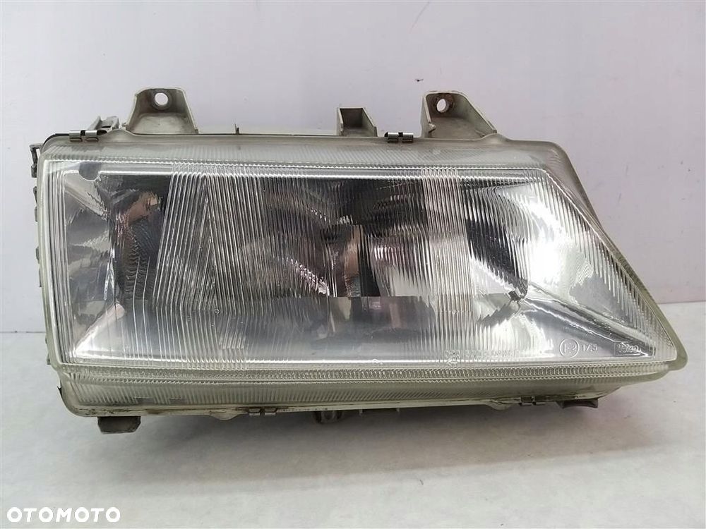 Reflektor lampa przód prawa Lancia Zeta 1994-2002 VALEO - 1