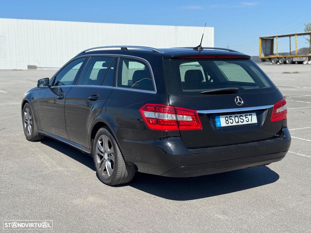 Mercedes-Benz E 200 - 4
