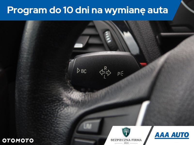 BMW Seria 1 - 20