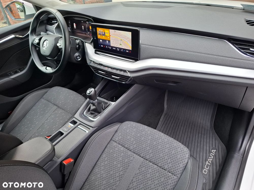 Skoda Octavia 1.5 TSI ACT Style - 31
