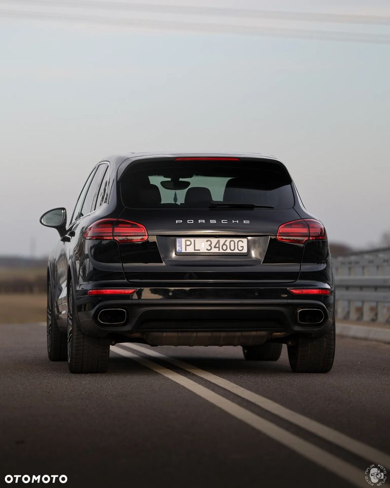 Porsche Cayenne - 25