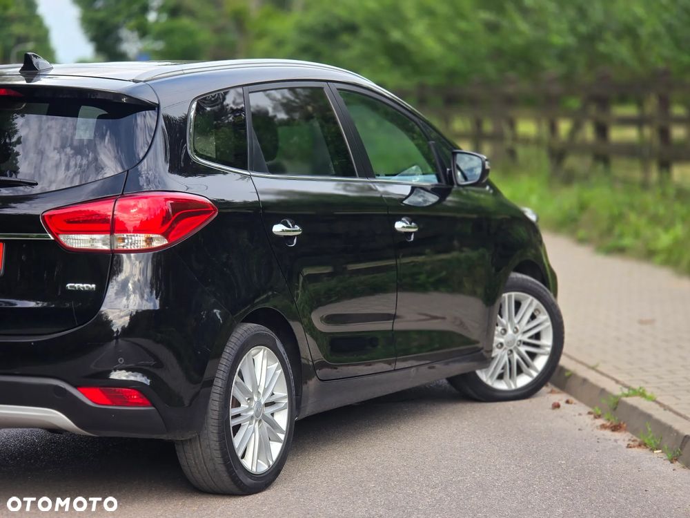 Kia Carens 1.7 CRDi L 7os - 39