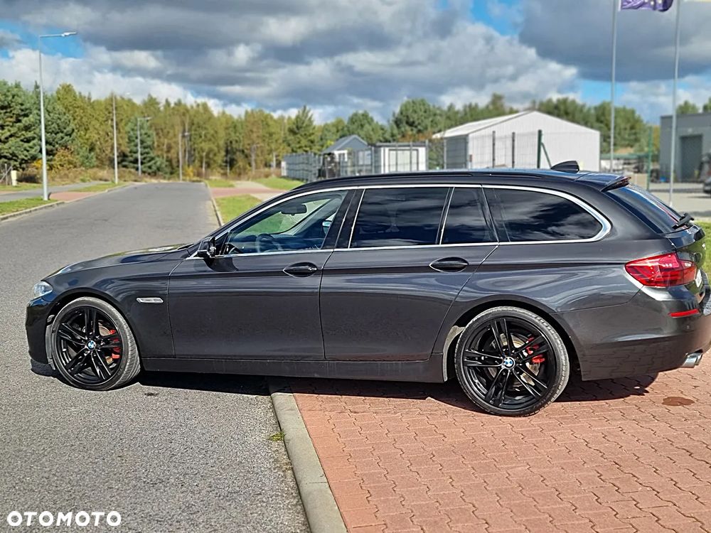 BMW Seria 5 520d Luxury Line sport - 4